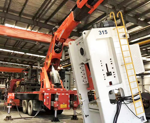 市中提升工作效率，选择优质折臂吊租赁服务