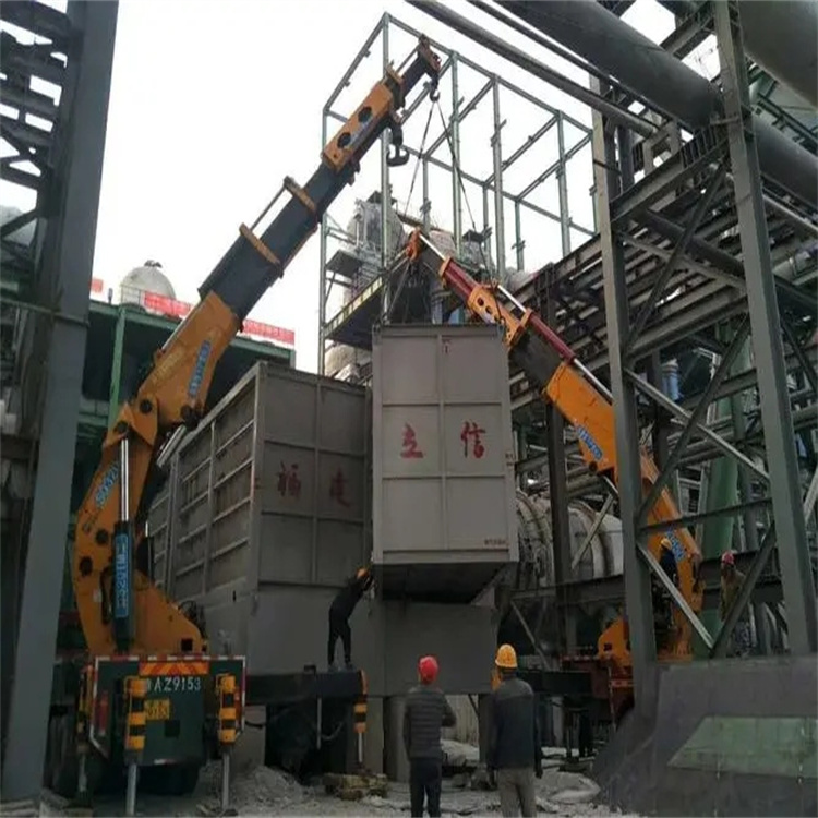 市中折臂吊车租赁电话